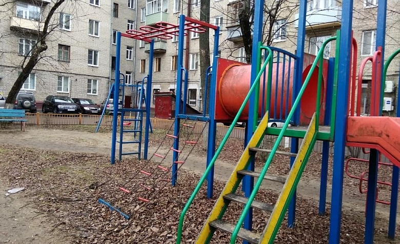 Общественный мониторинг детской игровой площадки, расположенной по адресу ул. Октябрьская. д.№9