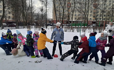 Организовали программу для детей «Зимние забавы!» 