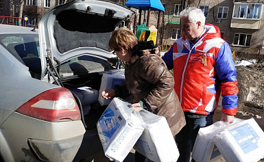 Сбор гуманитарной помощи для жителей Донбасса и беженцев из Донецкой и Луганской народных республик продолжается